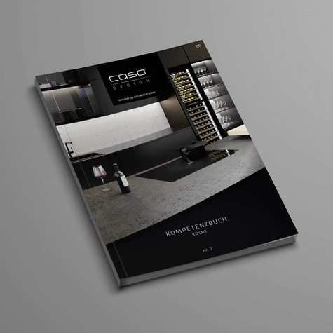Cover eines Magazins mit Küche, Wein und Logo. Schwarzes Design.