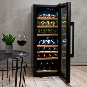 CASO WineExclusive 38 Smart Design Weinkühlschrank, für bis zu 38 Flaschen, 2 Temperaturzonen