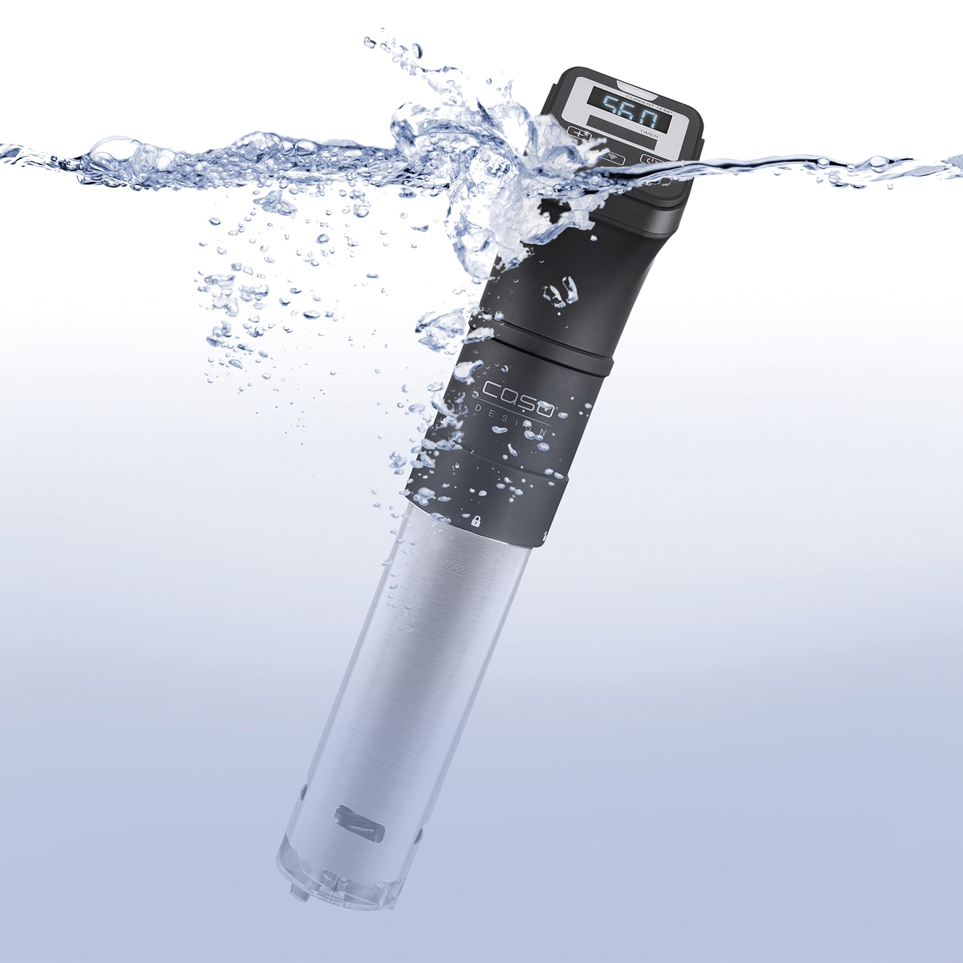 Sous-Vide-Garer im Wasser, mit digitaler Anzeige, umgeben von Wasserblasen.