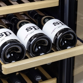 WineComfort 660 Smart Design Weinkühlschrank, für bis zu 66 Flaschen, 2 Temperaturzonen