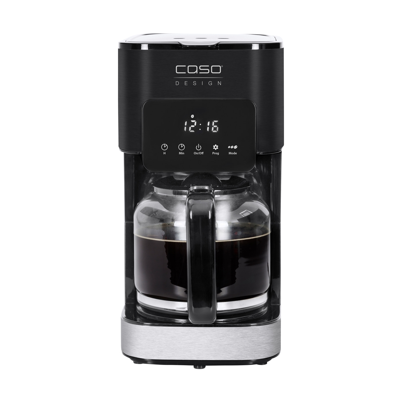 Schwarze Kaffeemaschine mit digitaler Anzeige und Kaffeekanne mit Kaffee gefüllt.