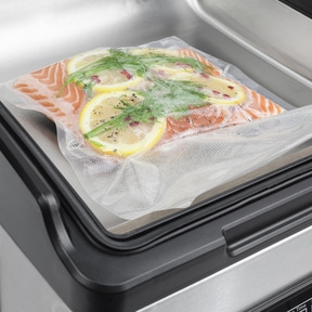 VacuChef 70 Professional chamber vacuum sealer for safe vacuuming and sealing, even with moist and liquid foods.