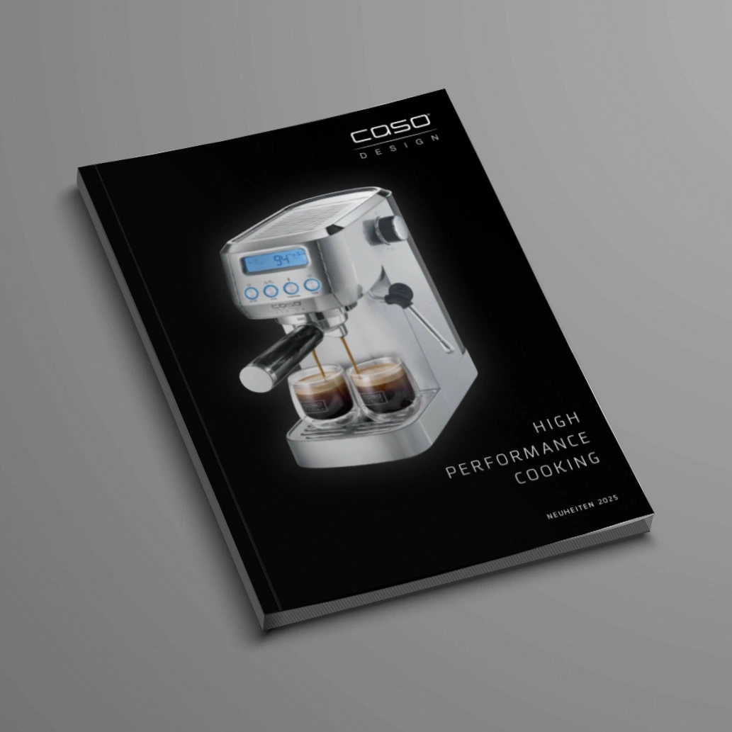 Schwarzes Cover mit Kaffeemaschine und Text: High Performance Cooking, Neuheiten 2025