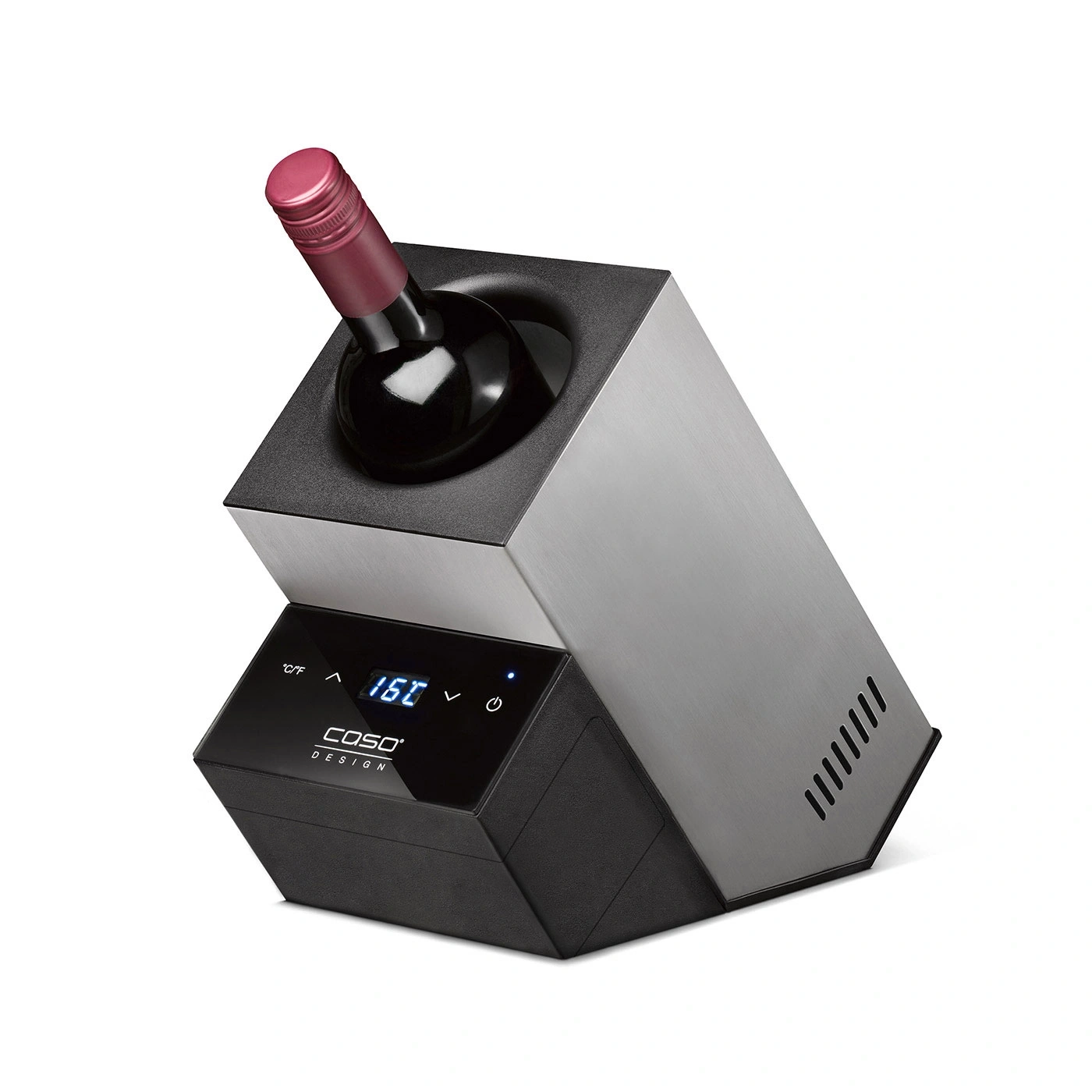 Eine Flasche Wein in einem metallischen Kühlgerät mit digitaler Anzeige.