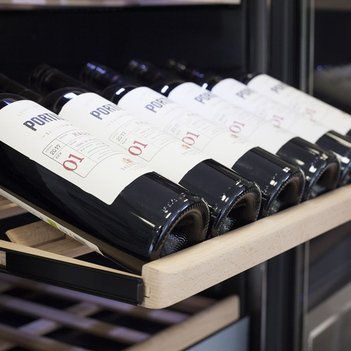 WineSafe 137 Design wine cooler, for up to 137 bottles, 1 temperature zones, Energy efficiency class: G