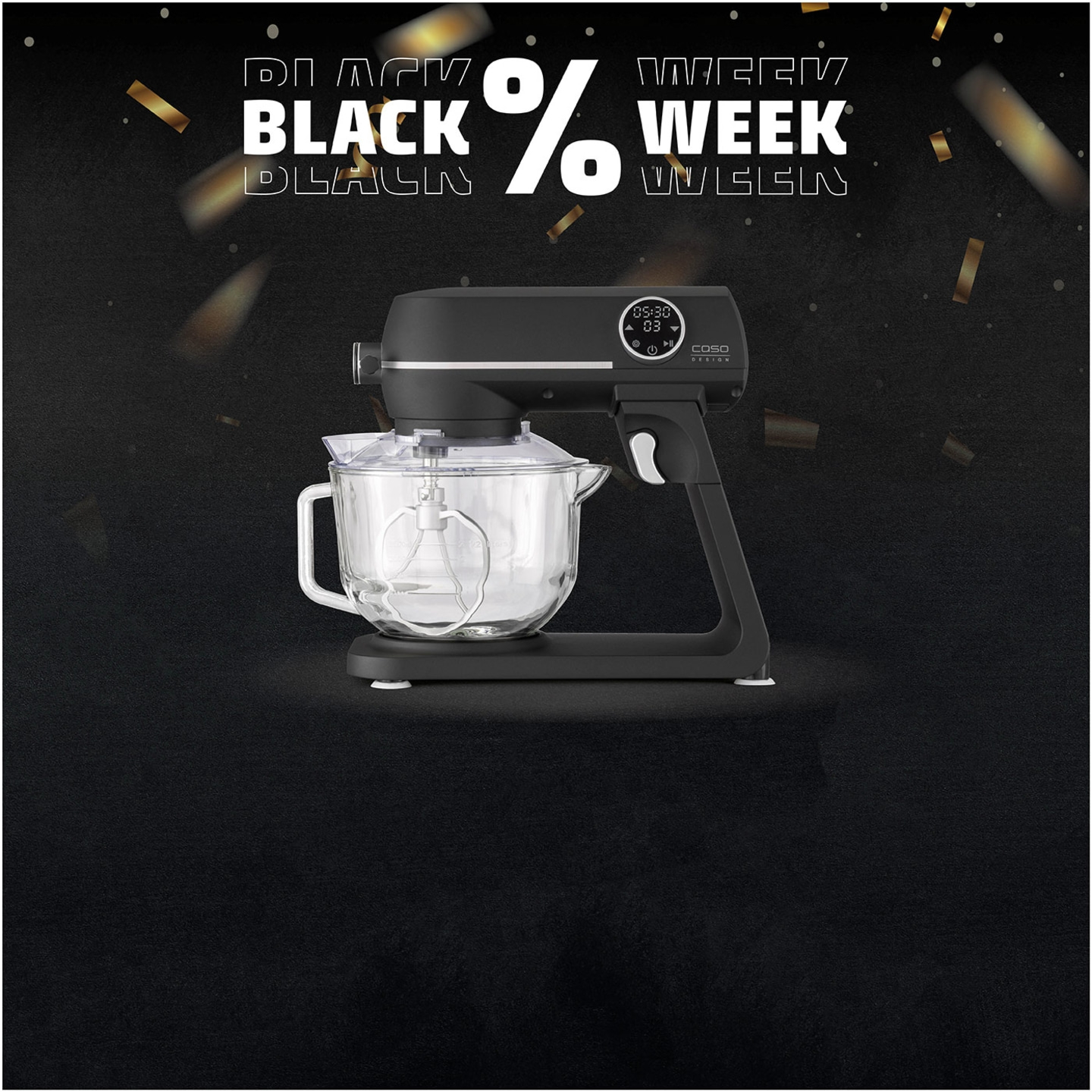 Schwarze Küchenmaschine mit Black Week-Werbung und Prozentzeichen auf schwarzem Hintergrund.