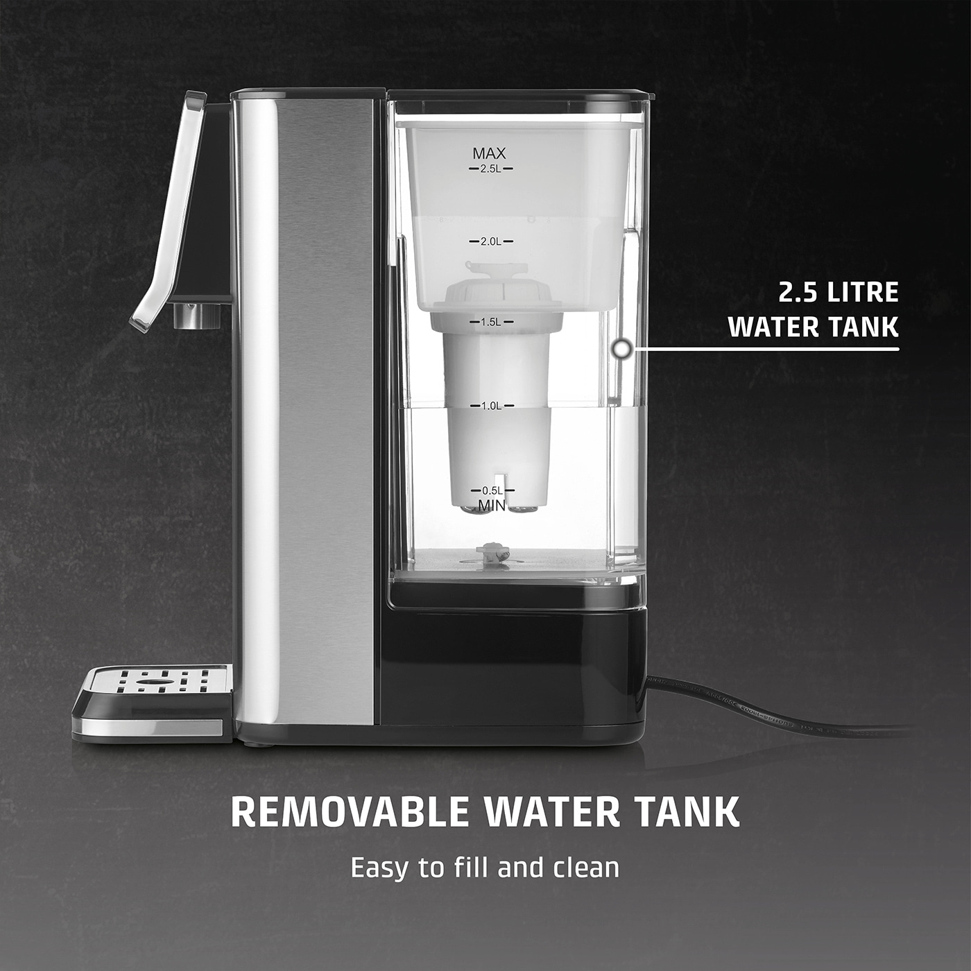 Kettle with removable water tank, 2.5 liters, easy to fill and clean.
