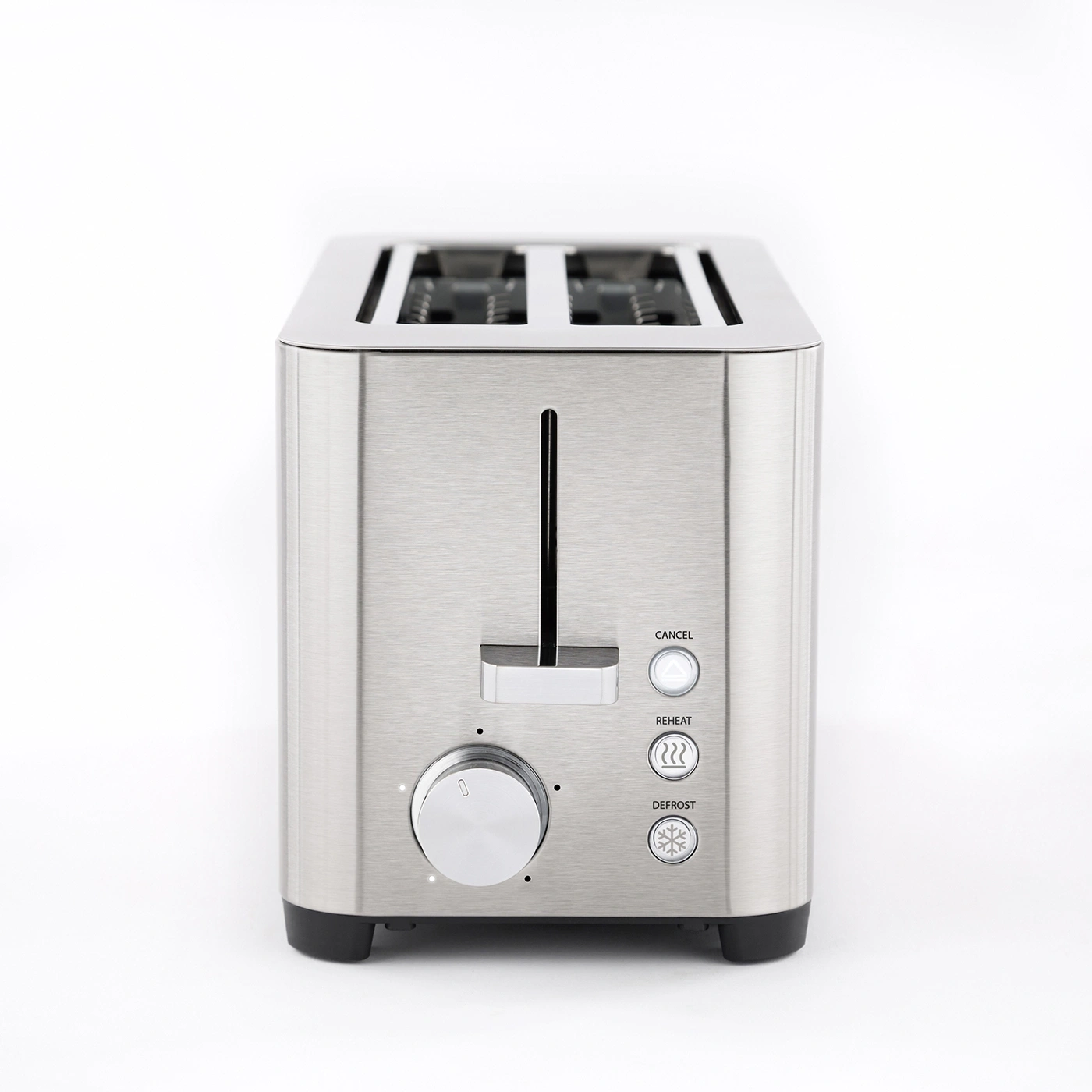 Toaster aus Edelstahl mit Knöpfen und Schlitzen für Brot, isoliert