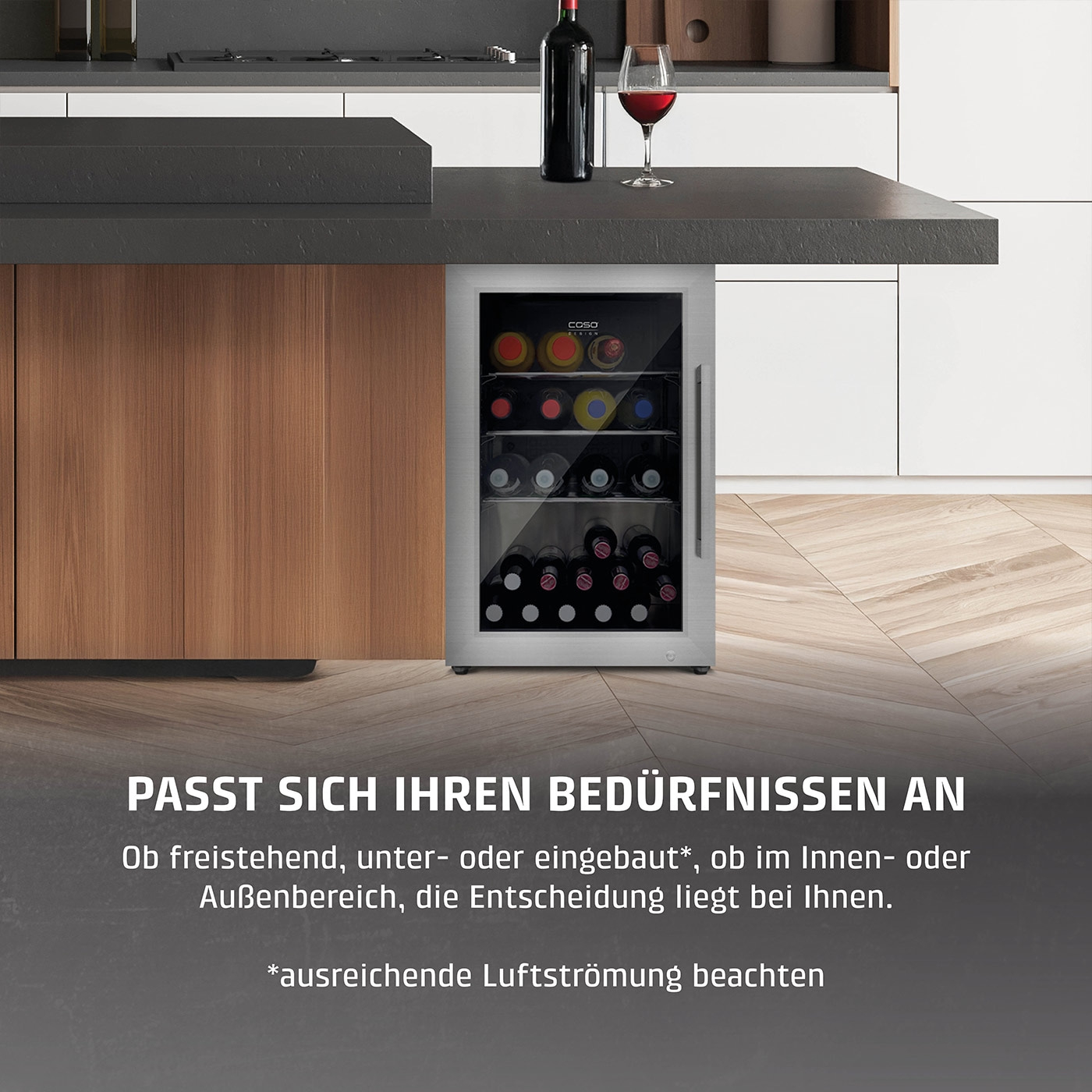 Weinkühlschrank in Küche, flexibel einsetzbar, Innen- oder Außenbereich.