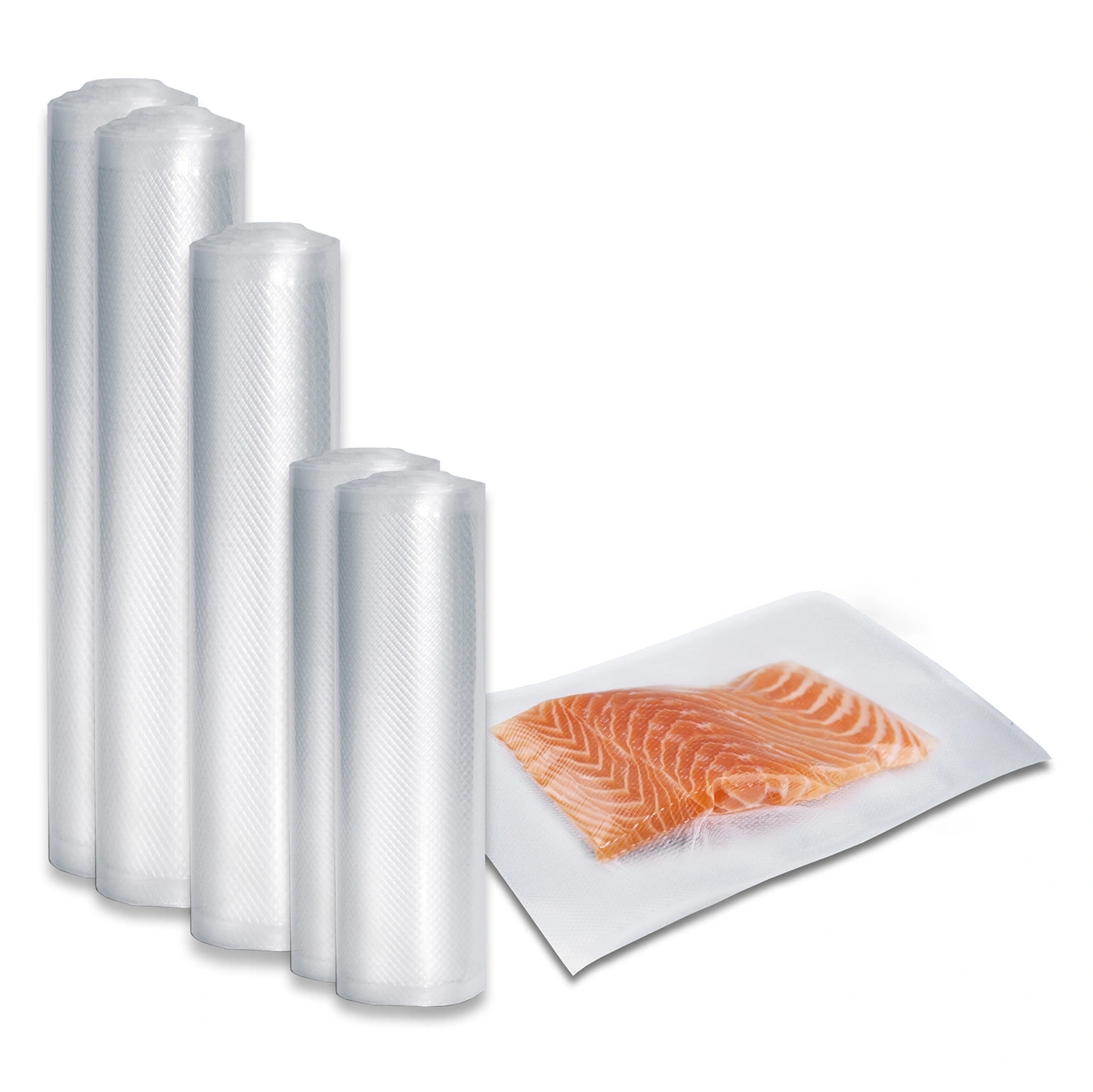 Rollen Vakuumbeutel und Lachsfilet in einer Vakuumverpackung