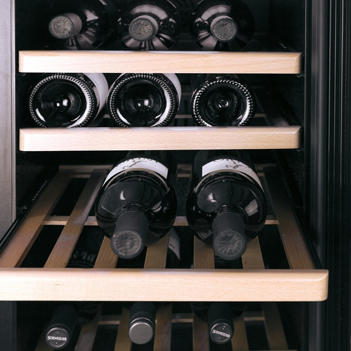 CASO WineSafe 43 Design Weinkühlschrank, für bis zu 43 Flaschen, 1 Temperaturzone