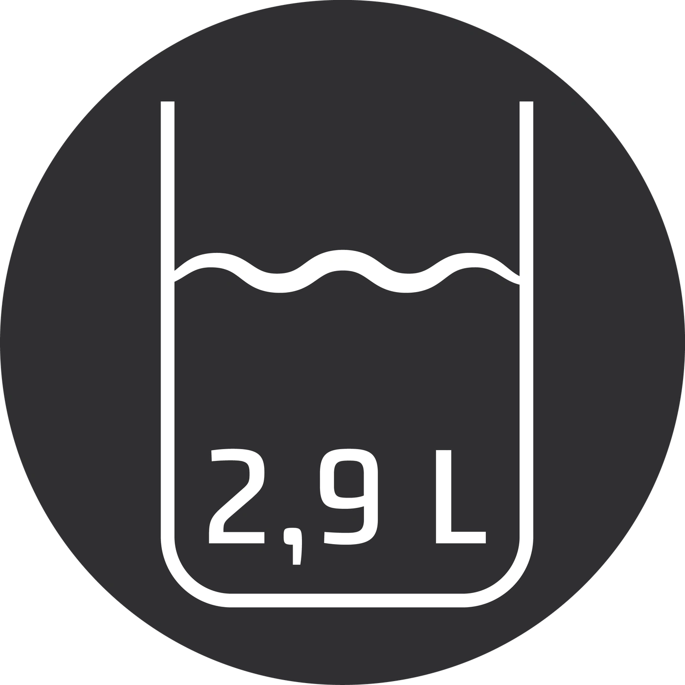 Cup with 2.9 liters of liquid, filled with water, inside a dark circle