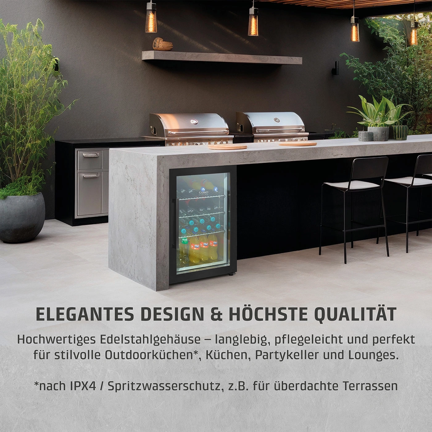 Outdoor-Küche mit Kühlschrank, Grill und elegantem Design.