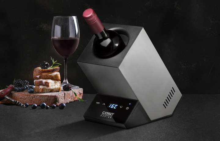 611_WineCase-One-Inox_AmbienteRotwein_ret-21