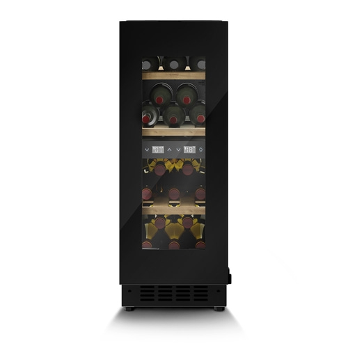Schwarzer Weinkühlschrank mit Glasfront und Weinflaschen im Inneren.