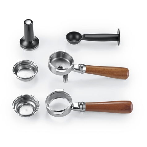 Kaffeemaschinenzubehör mit Sieben, Tamper und Griff.