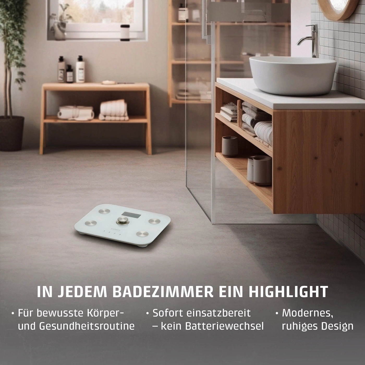 Eine weiße Waage im modernen Badezimmer mit Holzelementen.