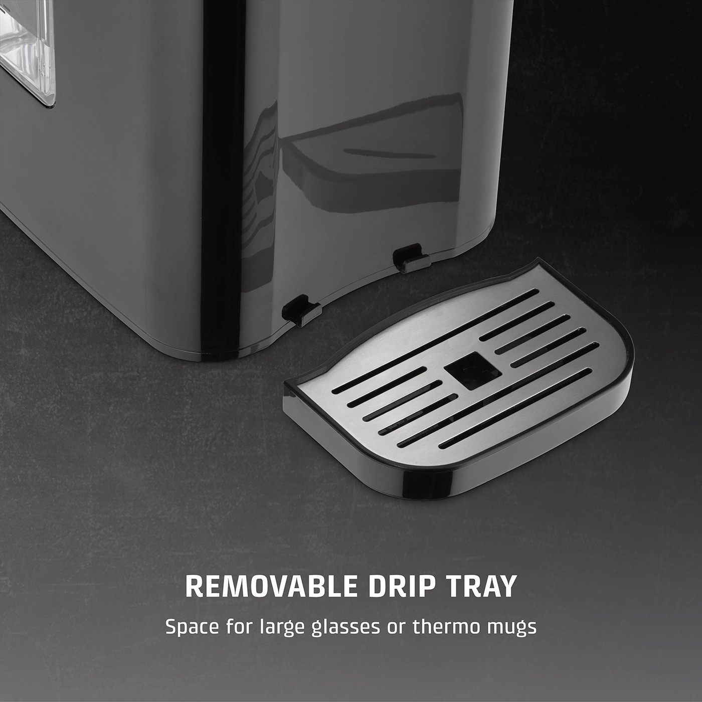 Removable drip tray, space for glasses or thermal mugs. Black appliance.