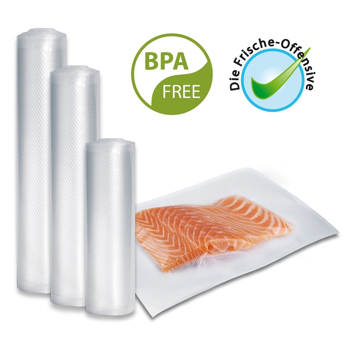 Vacuum bags, BPA free, with salmon. The freshness offensive.