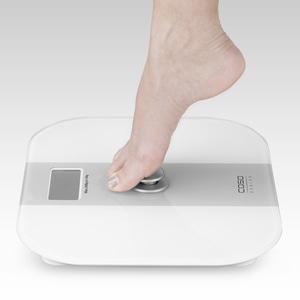 CASO Body Energy Design body scale - Body Energy technology - without batteries. Scales up to 200 kg in 100 g increments