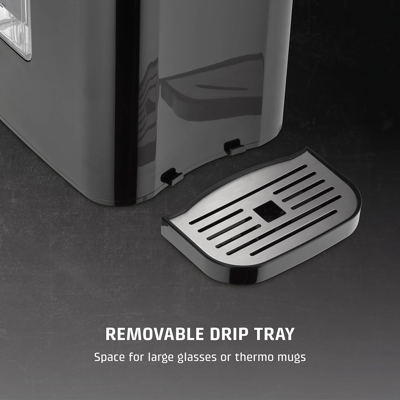 Removable drip tray, space for glasses or thermal mugs. Black appliance.